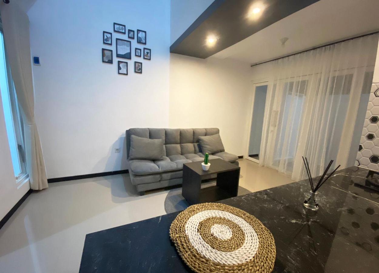 Villa Royal Arois Syariah Dekat Jatim Park 3 Tlekung Eksteriør bilde